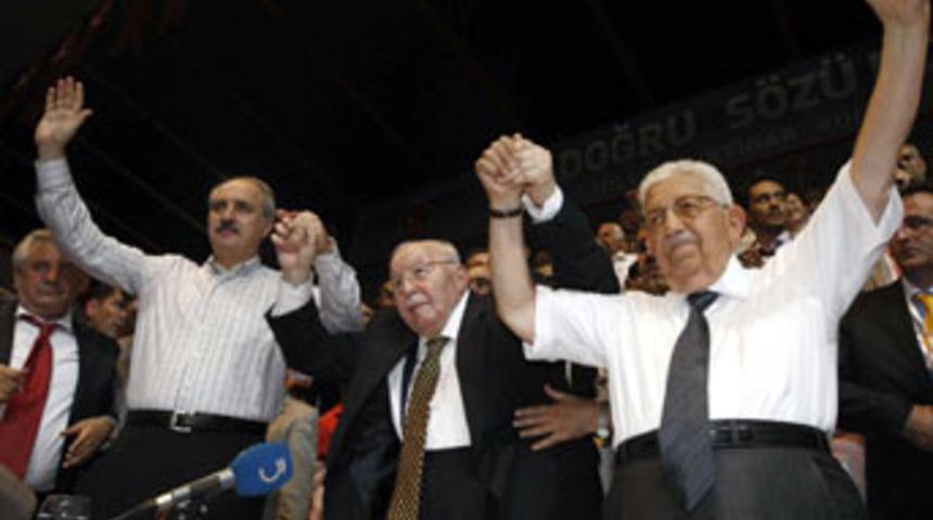 Saadet Partisi olağan&uuml;st&uuml; kongreye gidiyor