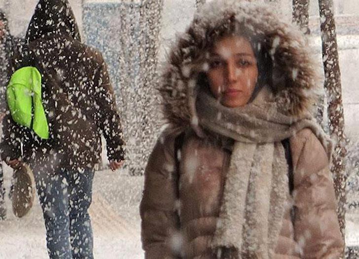 İstanbul’da yarın okullar tatil mi? 10 Mart 2022 Perşembe okullar tatil edildi mi? İstanbul Valiliği kar tatili son dakika açıklaması yaptı mı? G5