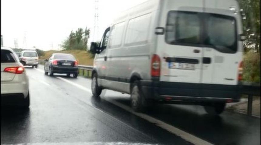 İstanbul'da emniyet şeridi skandalı