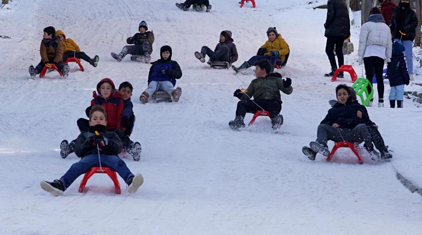 Kayseri'de bugün okullar tatil mi? 11 Mart Kayseri'de okullar tatil edildi mi? Şehmus Günaydın kar tatili açıklaması yaptı mı?