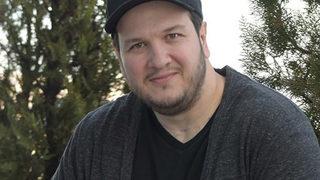 Şahan Gökbakar'dan cevap! Yeni Akit benim için şöyle yazmış...