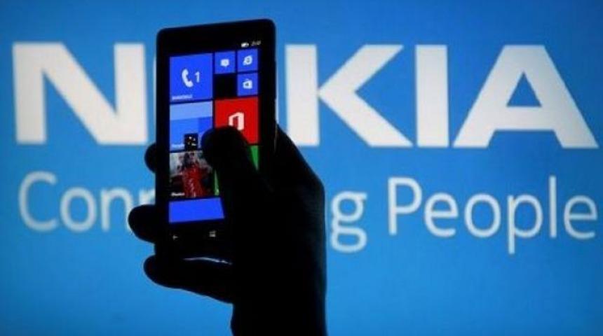 Nokia, Lumia 929 modelini duyuracak