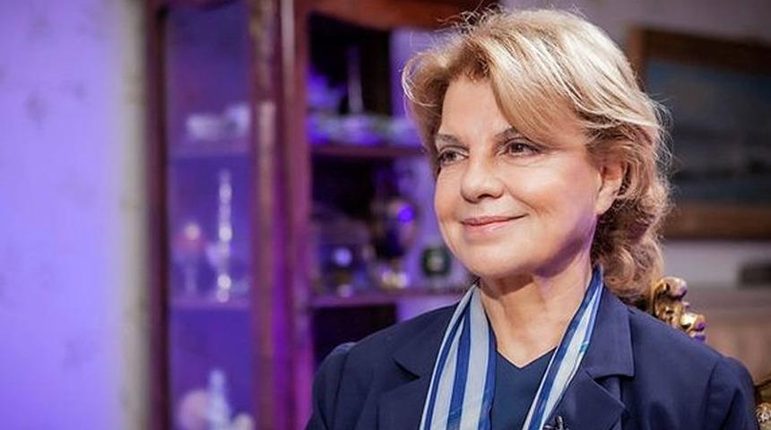 Tansu Çiller siyasete geri mi dönüyor? "Bu benim milletime borcum" diyerek açıkladı