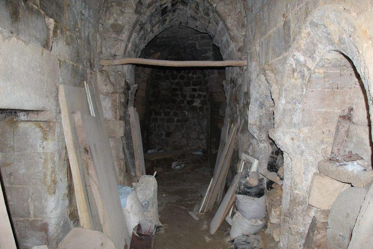 Sahibinden satılık 1700 yıllık kilise! Fiyatı dudak uçuklattı G5