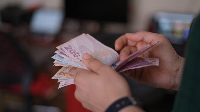 EYT çıkacak mı? 2022 EYT (Emeklilikte Yaşa Takılanlar) ne zaman çıkacak? 