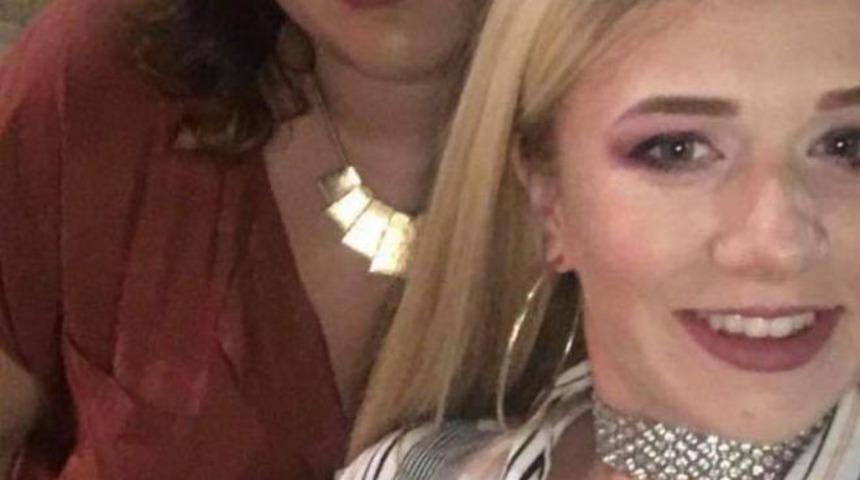 Partiye arkadaşını davet etti! Bıçaklayıp öldürdükten sonra kanıyla duvara resim çizdi