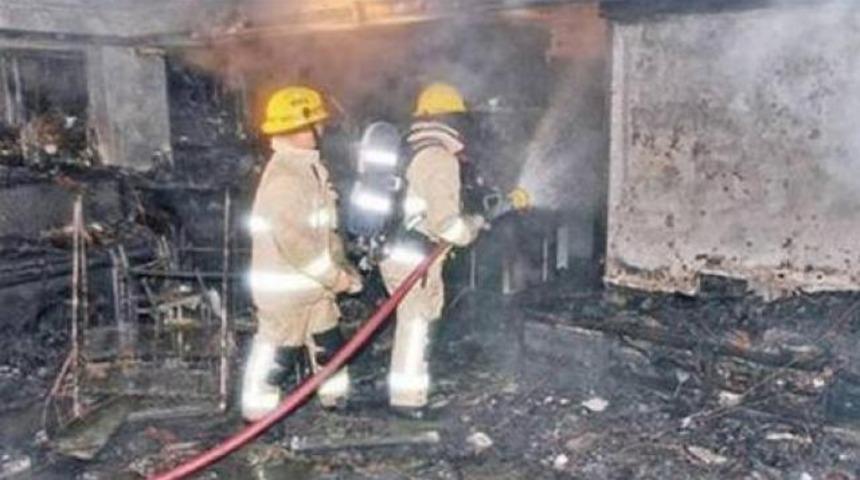 Cep telefonu bir evi küle çevirdi