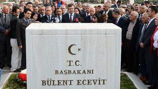Bülent Ecevit anıldı