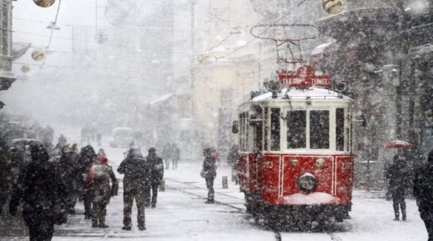  İstanbul'da kar kaç gün sürecek? İstanbul kar yağışı ne zaman bitecek? İstanbul'da kar nerede yağıyor?