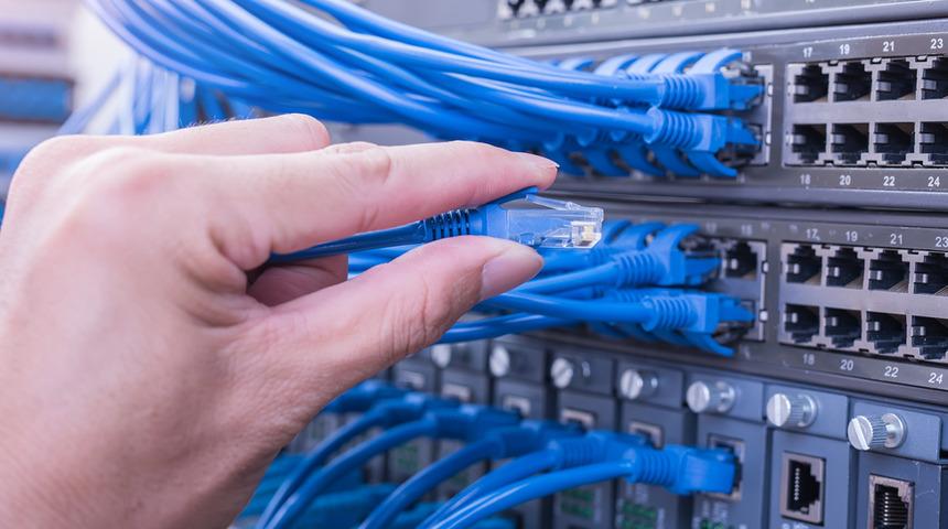 Rusya'nın Ukrayna'yı işgali küresel internetin parçalanmasına yol açabilir mi?