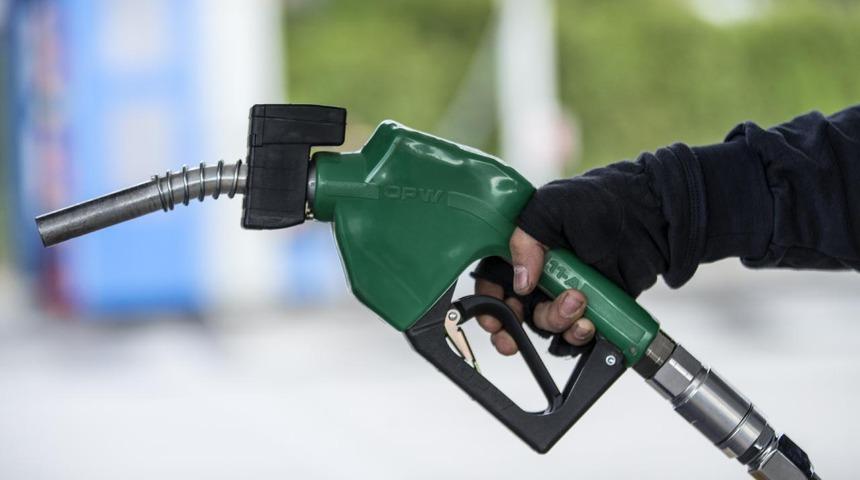 Benzin fiyatları 10 Mart 2022 güncel liste: Benzin fiyatları ne kadar oldu, 1 litresi kaç TL? Mazotun litresi ne kadar, kaç lira? LPG litresi ne kadar? 10 Mart 2022 Perşembe