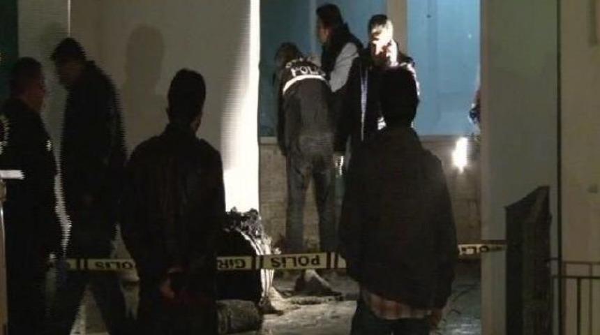 YSK binası önünde patlama