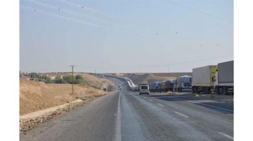 Sınırda kuyruk çilesi