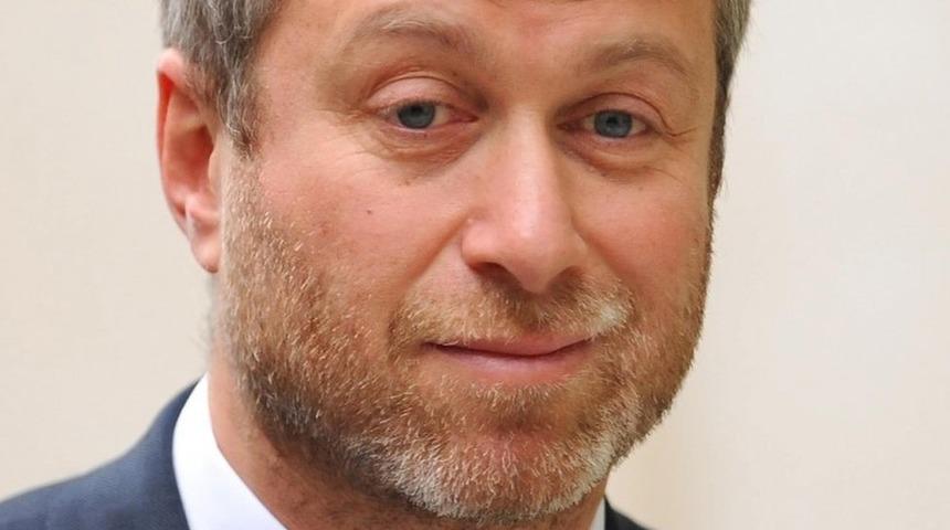 Roman Abramoviç: Chelsea'nin sahibi olan Rus oligarkın varlıkları donduruldu, seyahat yasağı getirildi