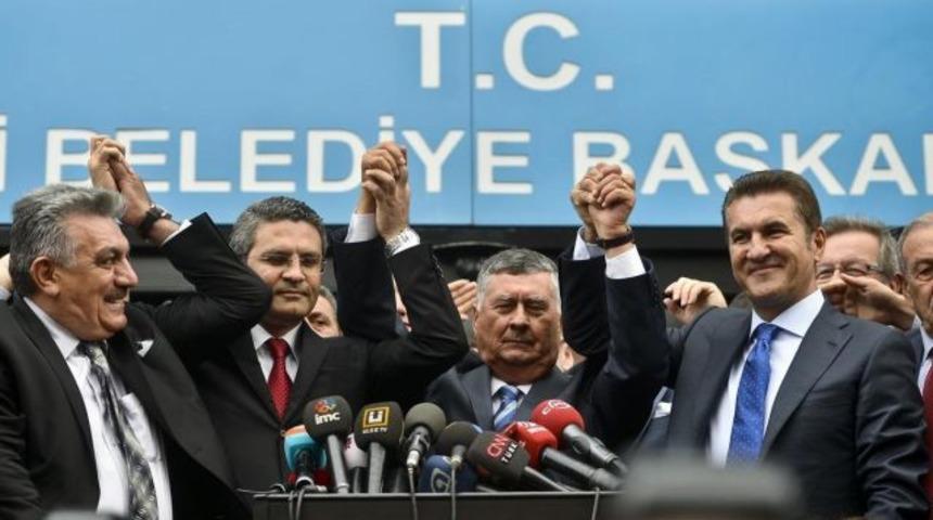 'CHP mi Sarıgül'e, Sarıgül mü CHP'ye katıldı?