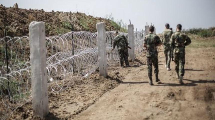 TSK: Seyyar k&ouml;pr&uuml;l&uuml; ka&ccedil;ak&ccedil;ıları &ouml;nledik