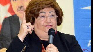 Güldal Akşit: 'O yaşta meydanlarda olmamalı' 