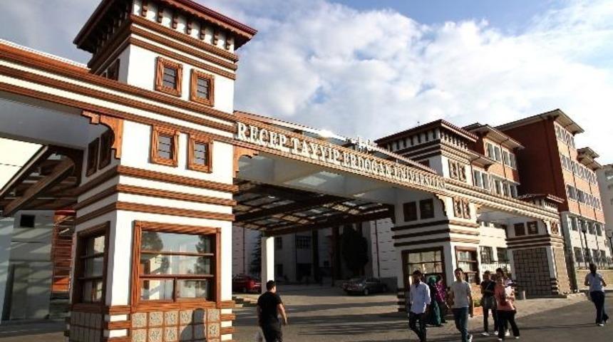 &Uuml;niversitede skandal ilan