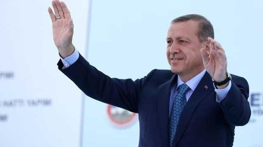 Erdoğan&rsquo;ın mitingi &ouml;ncesinde tweet g&ouml;zaltısı