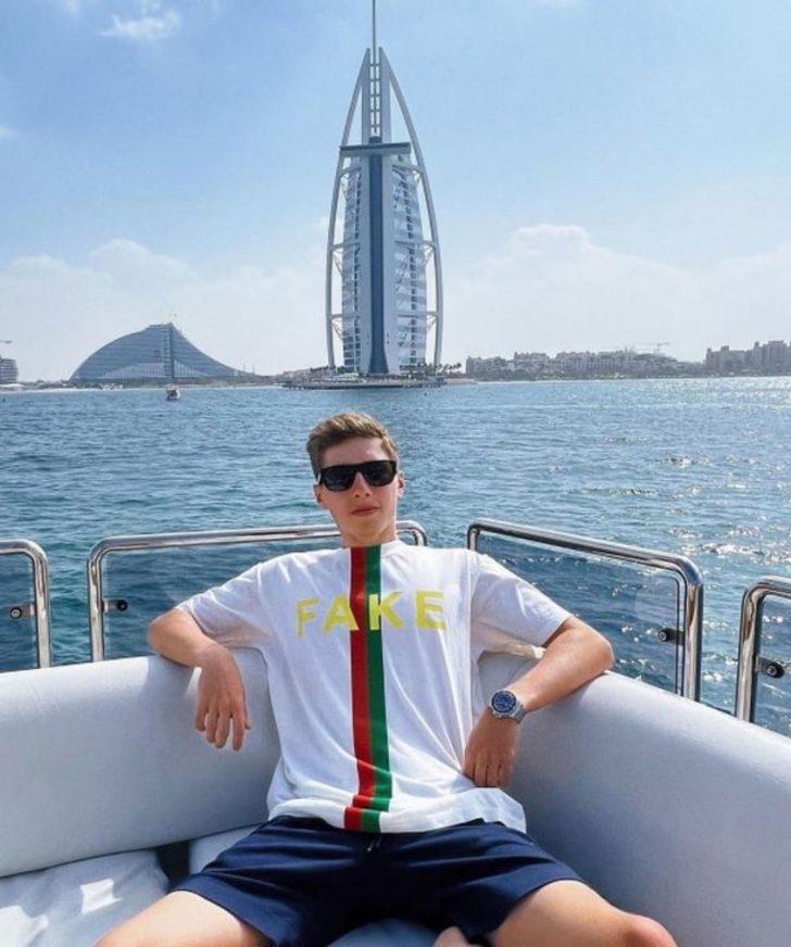 Instagram'ın zengin Rus çocukları lüks yaşam tarzlarıyla herkesi şaşırtıyor! “Herkes fakirleşecek” G2