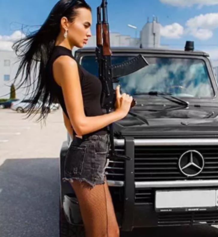 Instagram'ın zengin Rus çocukları lüks yaşam tarzlarıyla herkesi şaşırtıyor! “Herkes fakirleşecek” G5