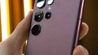 Samsung Galaxy S22 kullanıcıları dikkat! İddiaların odağında Dirty Pipe tehlikesi var