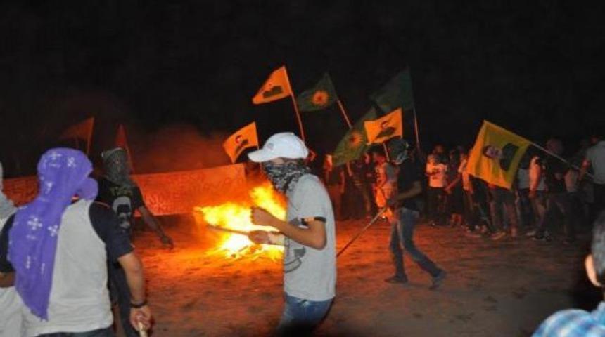 Yol kesen PKK'lılara vatandaş isyan etti