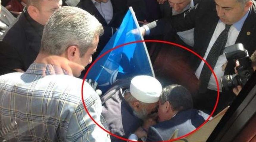  Melih Gökçek ne yapıyor?