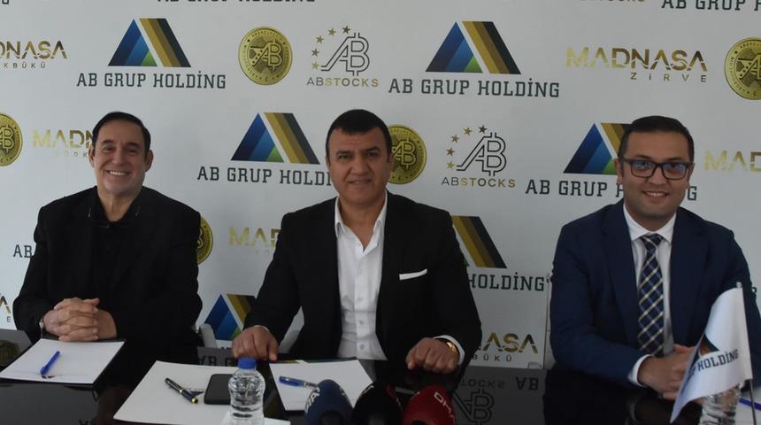 Chelsea ile ilgili dikkat çeken açıklama! "İngiltere’den 'kulübü satın alabilirsiniz' maili geldi"