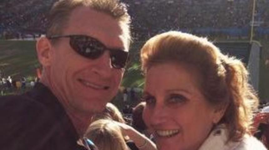 &Ouml;nce yılan, sonra hastane ısırdı