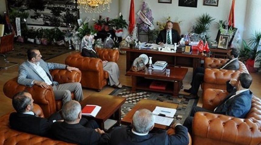 Makam odasından canlı yayın