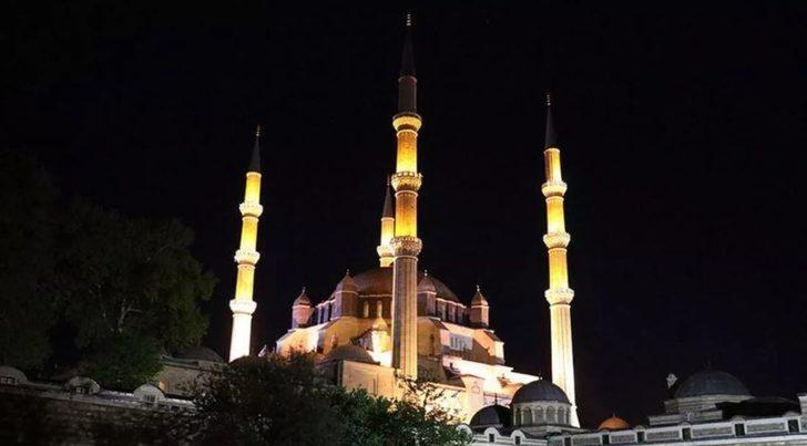 Berat Gecesi hangi gün? Ne zaman? Ayın kaçında idrak edilecek? Önemi ve fazileti nedir? İşte Berat kandili tarihi! G1