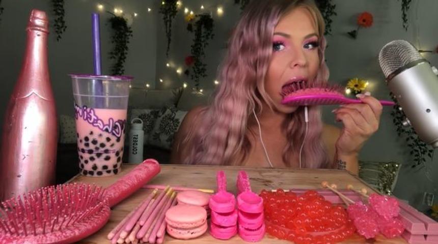 Sadece yemek yiyerek milyonlarca dolar kazanıyor! Sosyal medya fenomeni Naomi MacRae’in kazancı dudak uçuklattı