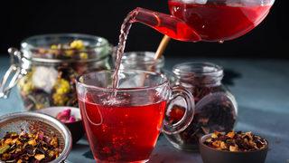 Bir bardak içmeniz yeterli: Kan şekerini anında düşürüyor! Kalp hastalıkları, mide ülseri, gastrointestinal sorunlar...