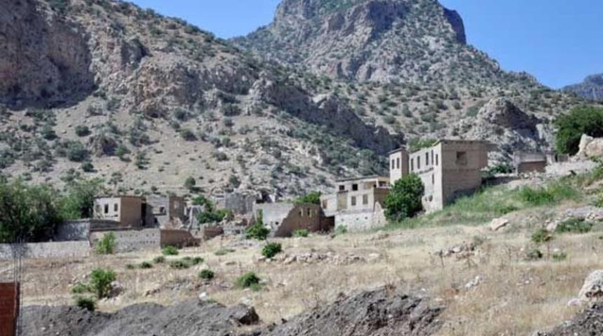 Yıllar sonra d&ouml;nd&uuml;ler tapularını geri istiyorlar