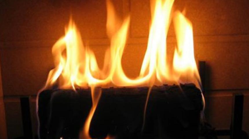 Burcuna G&ouml;re Makyaj &Ouml;nerileri