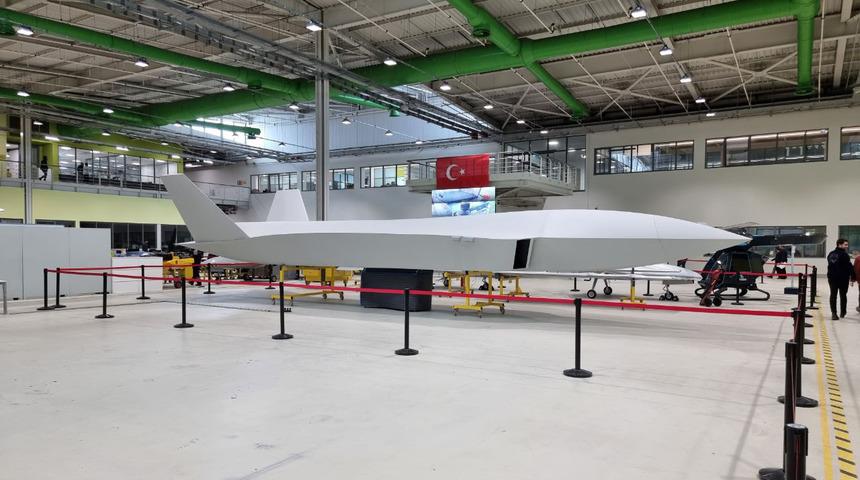 Selçuk Bayraktar'dan merak uyandıran paylaşım: Takipte kalın