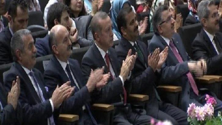 meclisten sağlık çalışanlarına alkış ile ilgili görsel sonucu