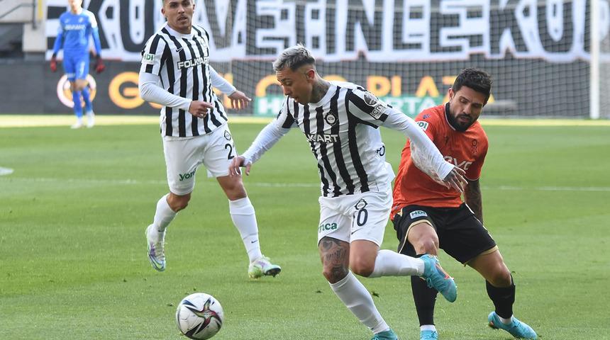 Altay, umutlarını taze tuttu! Yeni Malatyaspor karşısında 3 puan...