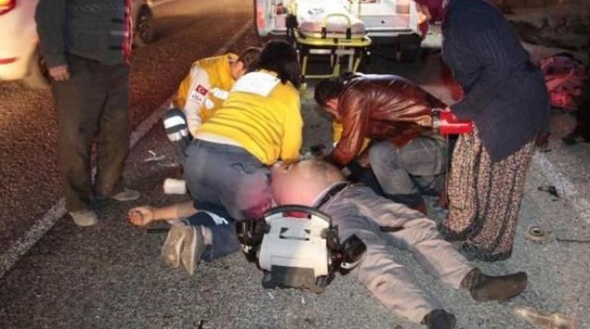 Antalya'da feci kaza: 4 ölü, 4 yaralı