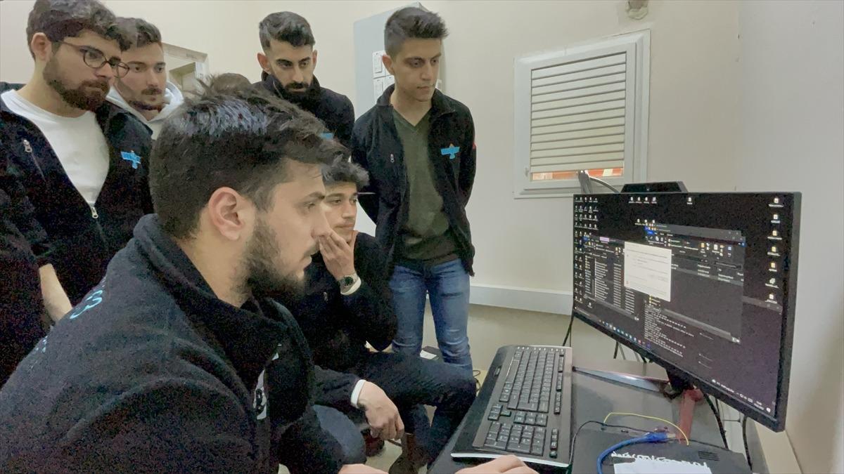 T&uuml;rkiye'nin ilk cep uydusu Grizu-263A'dan 2 ayda 5 bin 500 veri alındı