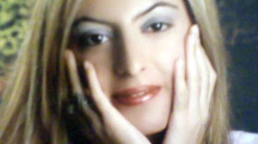 Can &ccedil;ekişirken telefonu a&ccedil;ıldı