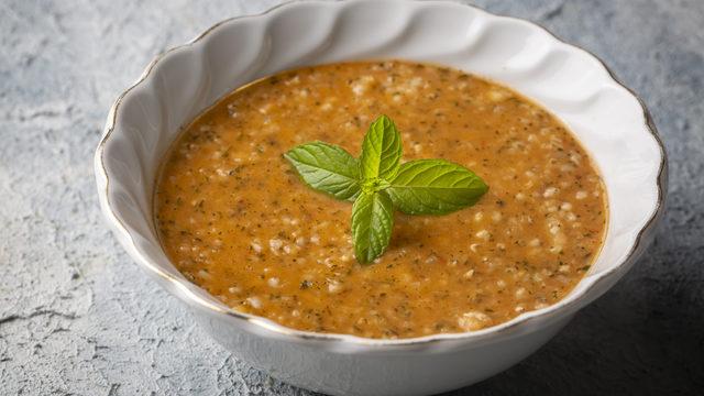 Dillere destan ezogelin çorbası nasıl yapılır? Ezogelin çorbası malzemeleri neler?
