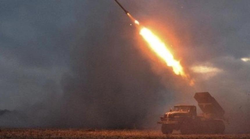 Rusya NATO üssünü mü bombaladı? 3. Dünya Savaşı çıkacak mı? Polonya sınırındaki NATO üssü vuruldu mu?