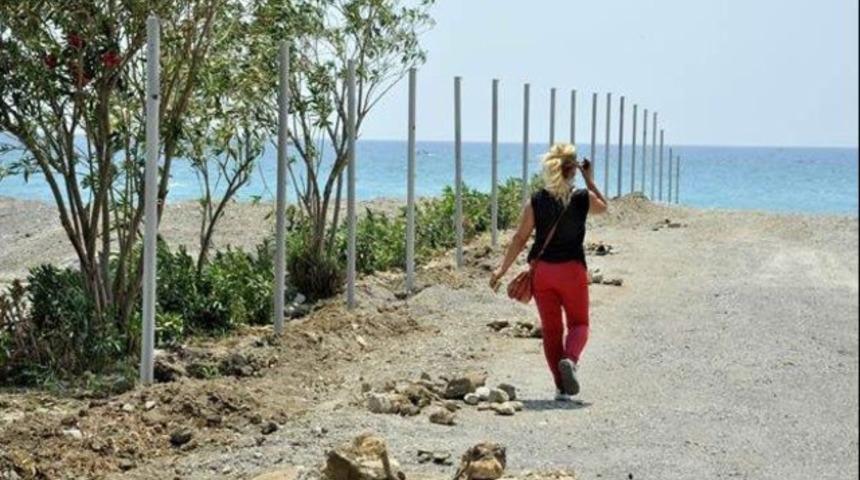 Antalya'da 'kadınlar plajı' tartışması