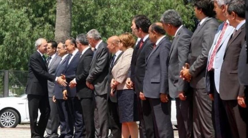 Bu toplantıya milletvekilleri alınmadı