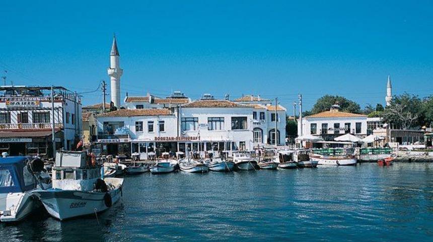 Ada doldu, kaymakam korktu!