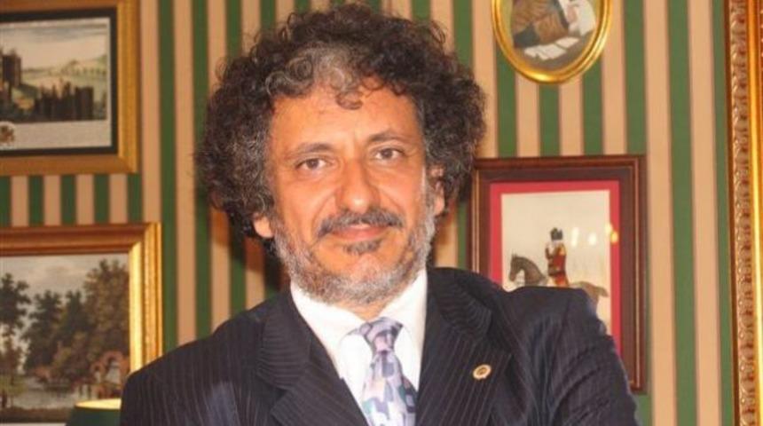 Bedri Baykam kimdir?