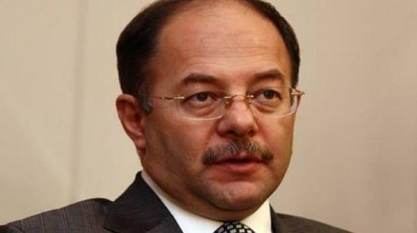 Recep Akdağ kimdir?