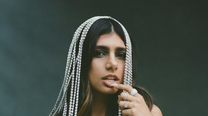 Ünlü yetişkin filmi yıldızı Mia Khalifa, cinsel organ itirafıyla herkesi şaşırttı! “Bu erkeklerin küçük..